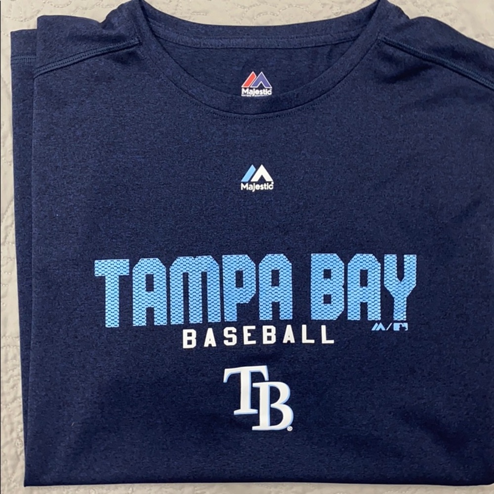 NWOT Men’s Tampa Bay Ray’s T-shirt